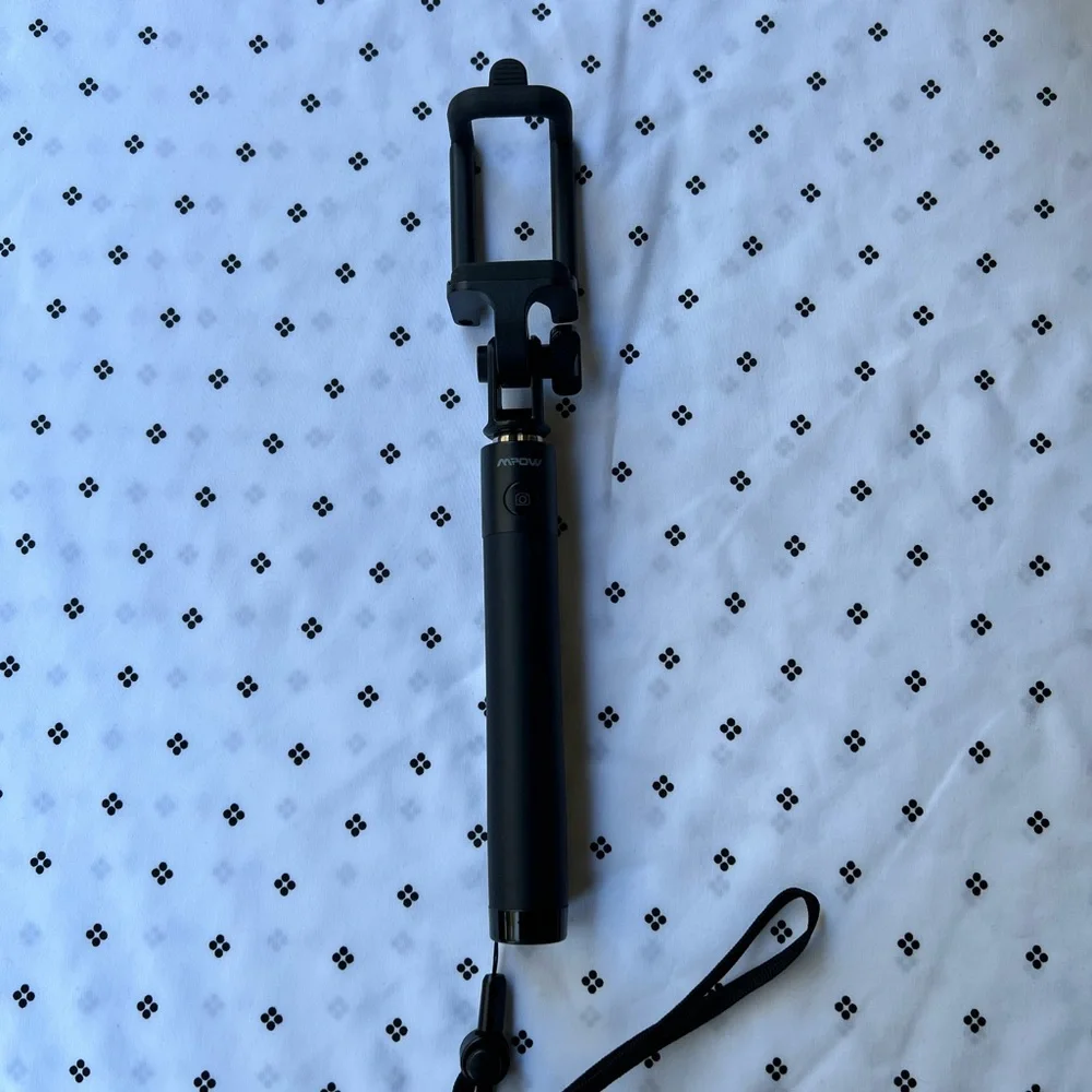 Bluetooth selfie stick. In great condition. Almost new